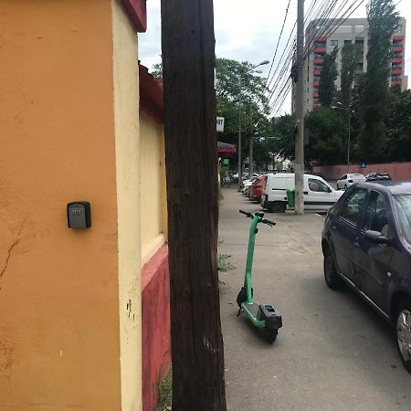 Studio For Recharging Appartamento Bucarest Esterno foto